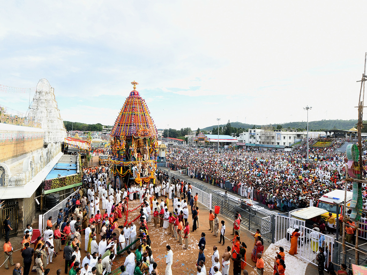 Tirumala_20Brahmotsavam_202023_20Photos-30.jpg 27