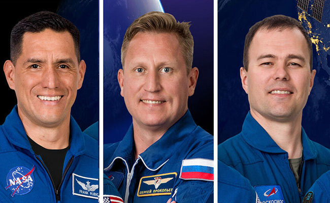 Astronauts-1.jpg