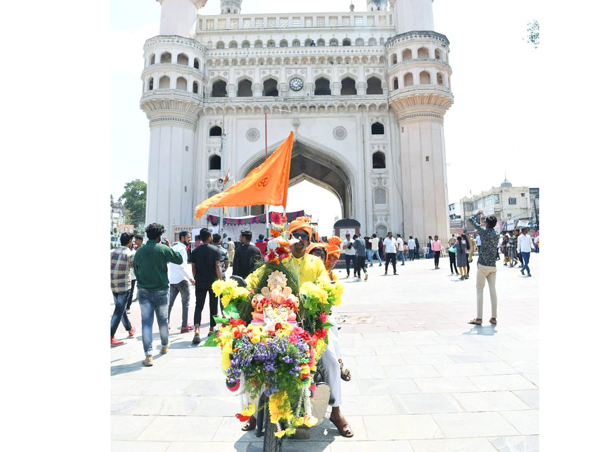 Hyderabad_20Ganesh_20Immersion_20Photo9.jpg 10