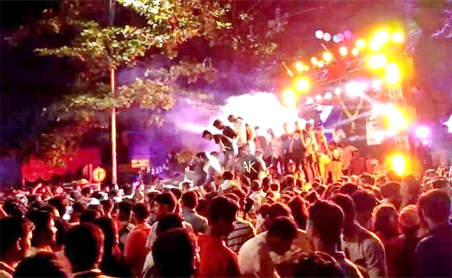dj-ganesh-nimajjanam-man-died-heart-attack-while-dancing.jpg