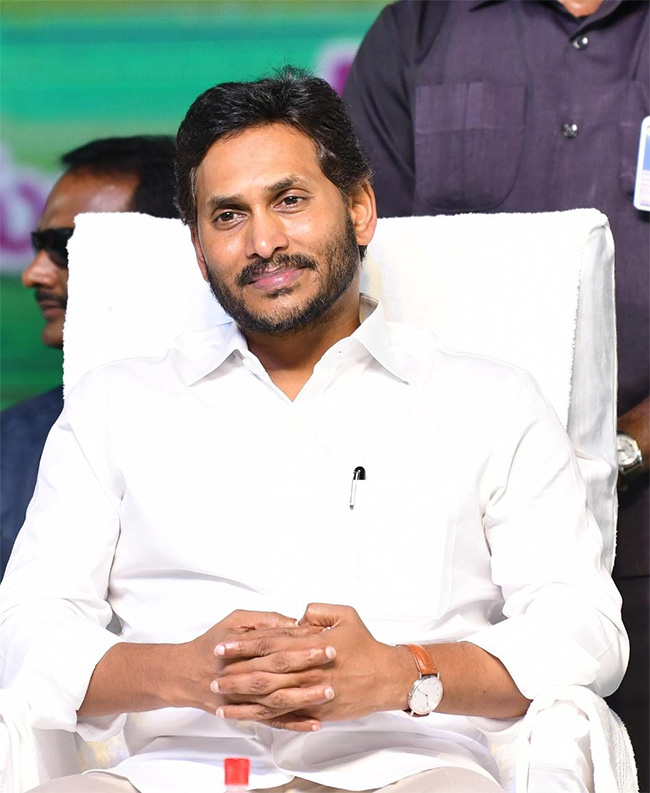 YSR_20Vahana_20Mitra_20Scheme_20CM_20YS_20Jagan_20At_20YSR_20Vahana_20Mitra_20Photos-13.jpg 13