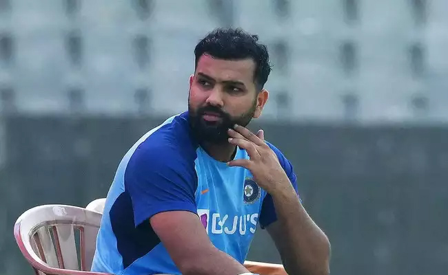rohit.jpg