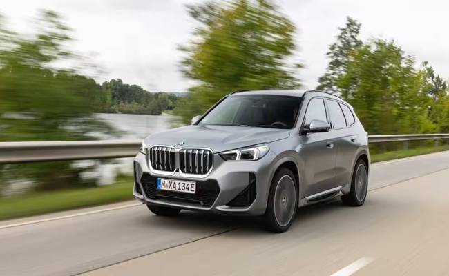 BMW_20_20iX1_20e_20SUV.jpg