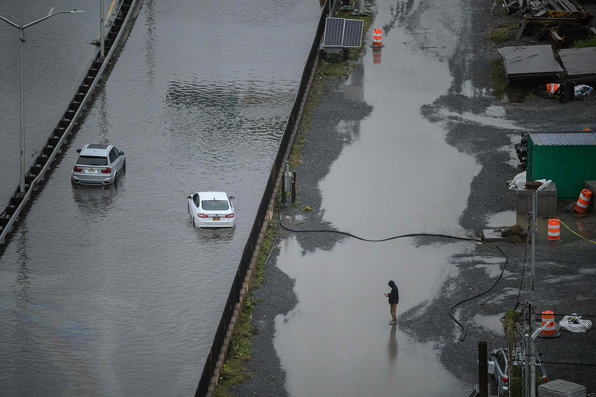 New_20York_20floods_20LIVE_20Updates_20Photos-10.jpg 10
