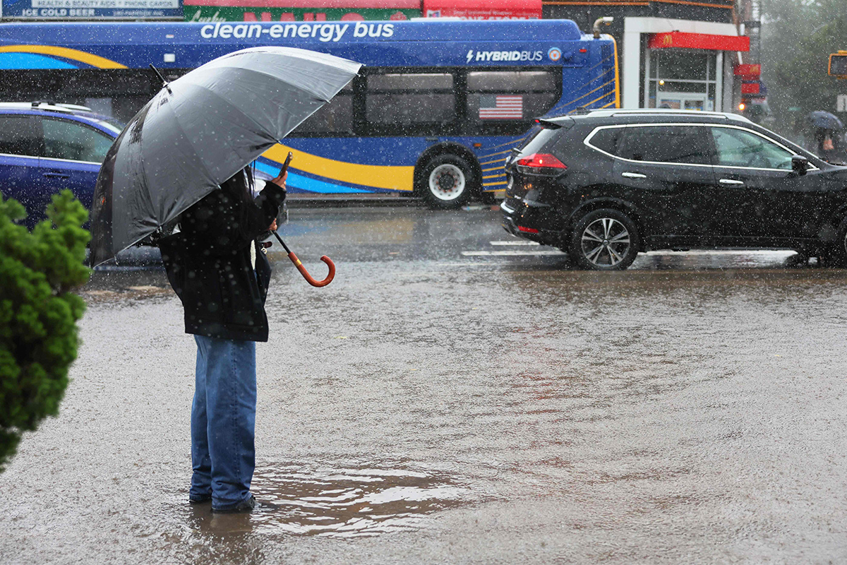 New_20York_20floods_20LIVE_20Updates_20Photos-23.jpg 22