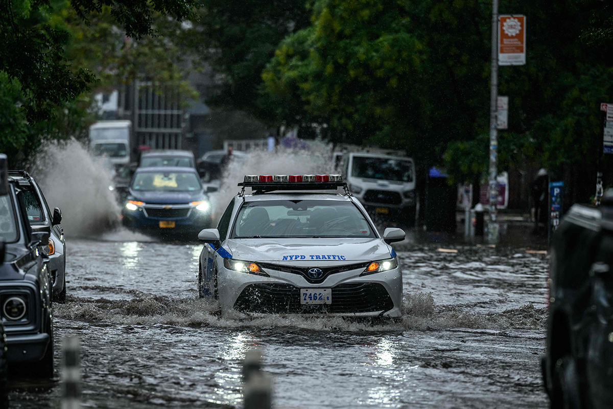 New_20York_20floods_20LIVE_20Updates_20Photos-9.jpg 9