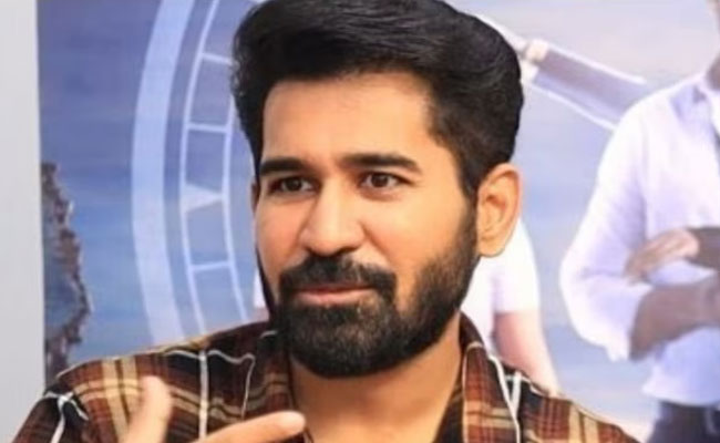vijay-antoney.jpg