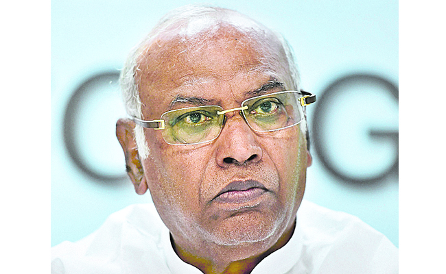 MALLIKARJUN_20KHARGE_202.jpg