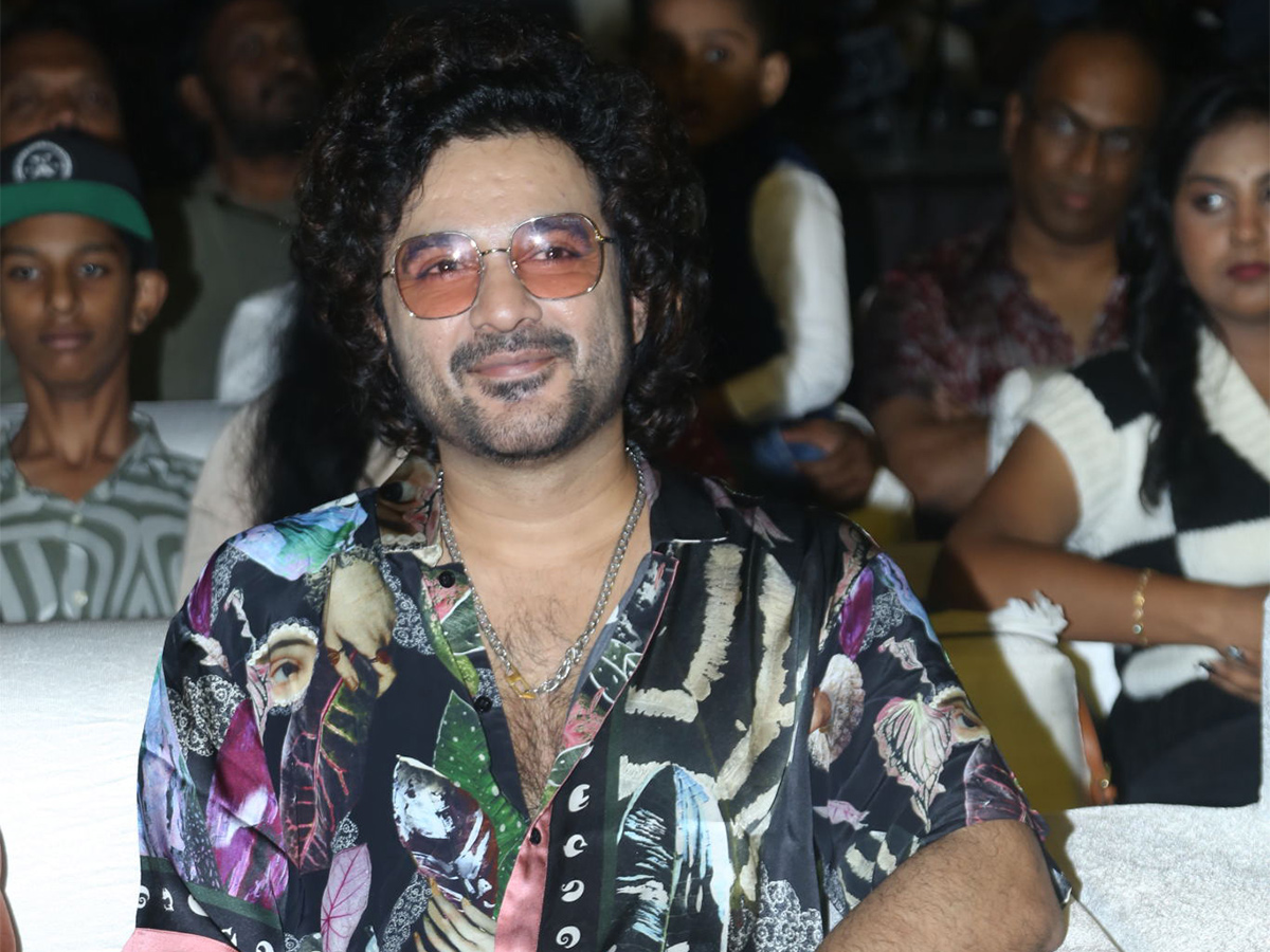 Month_20Of_20Madhu_20Pre_20Release_20Event_20LIVE_20Photos-19.jpg 19