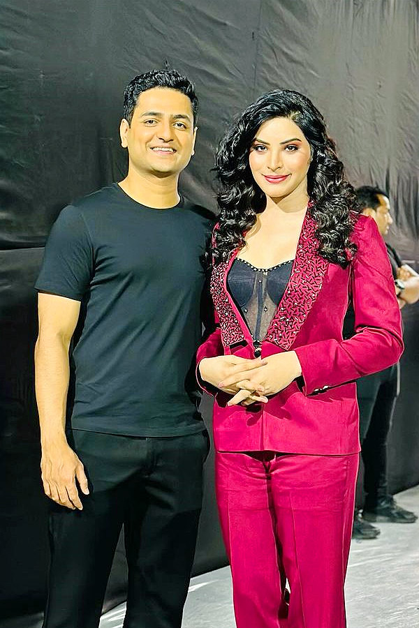 Priyanka_20Singh_20Stunning_20Latest_20Photos_4.jpg 5