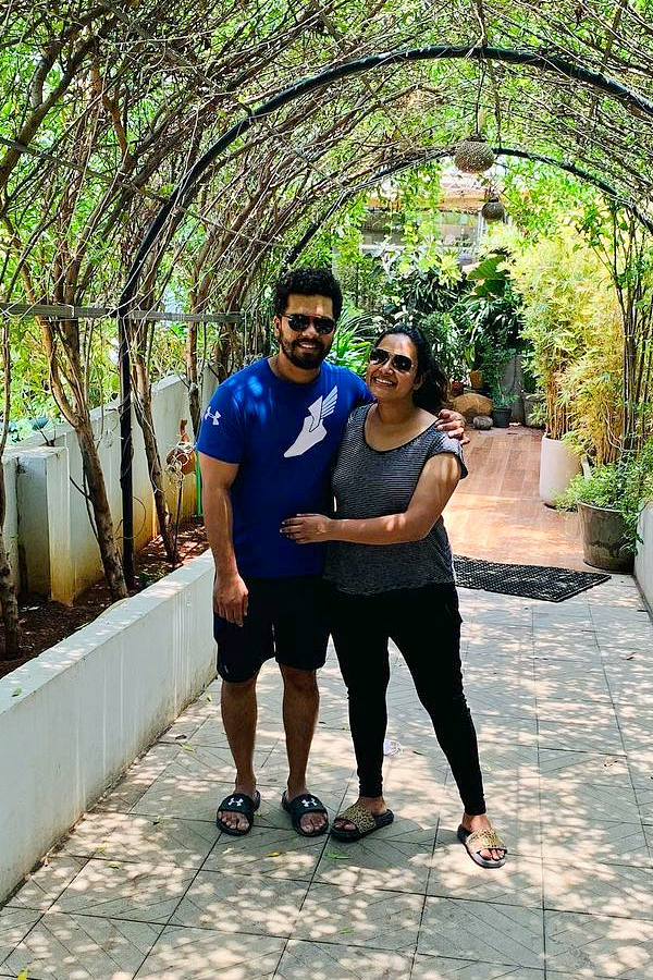 Bigg_20Boss_20Hari_20Teja_20comments_20Goes_20Viral_20About_20Her_20Divorce_20Photos_11.jpg 12