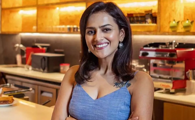 Shraddha-Srinath.jpg