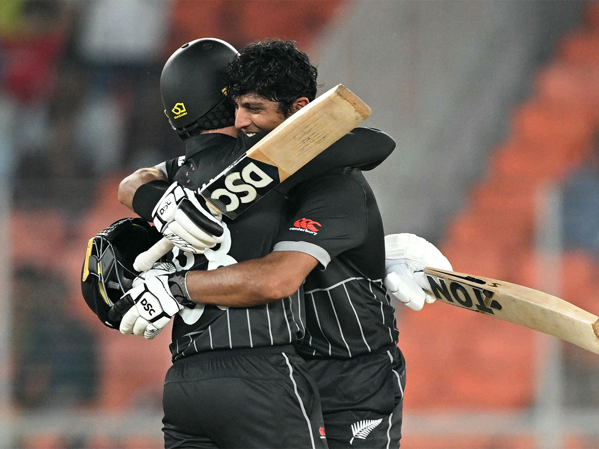 England_20and_20New_20Zealand_20at_20the_20Narendra_20Modi_20Stadium_20in_20Ahmedabad-20.jpg 20