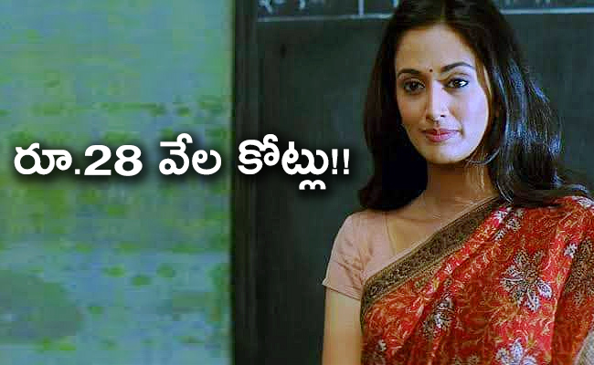 Gayatri-Joshi-actress.jpg