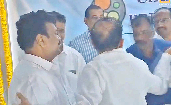 Mohammed-ali-Slaps-Constable.jpg