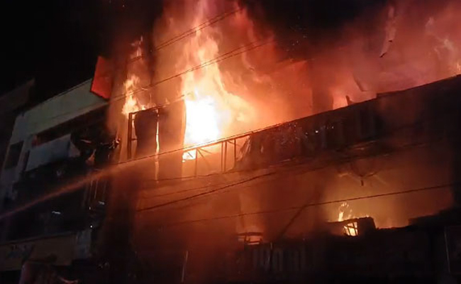 kphb-fire-accident.jpg