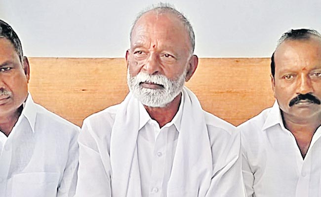 Congress-Leader-Raghuveera-.jpg