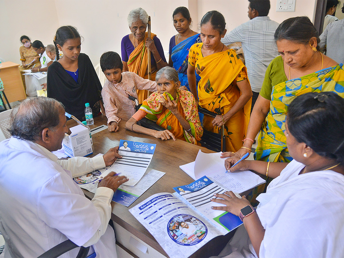 Jagananna_20Arogya_20Suraksha_20Photos-15.jpg 15
