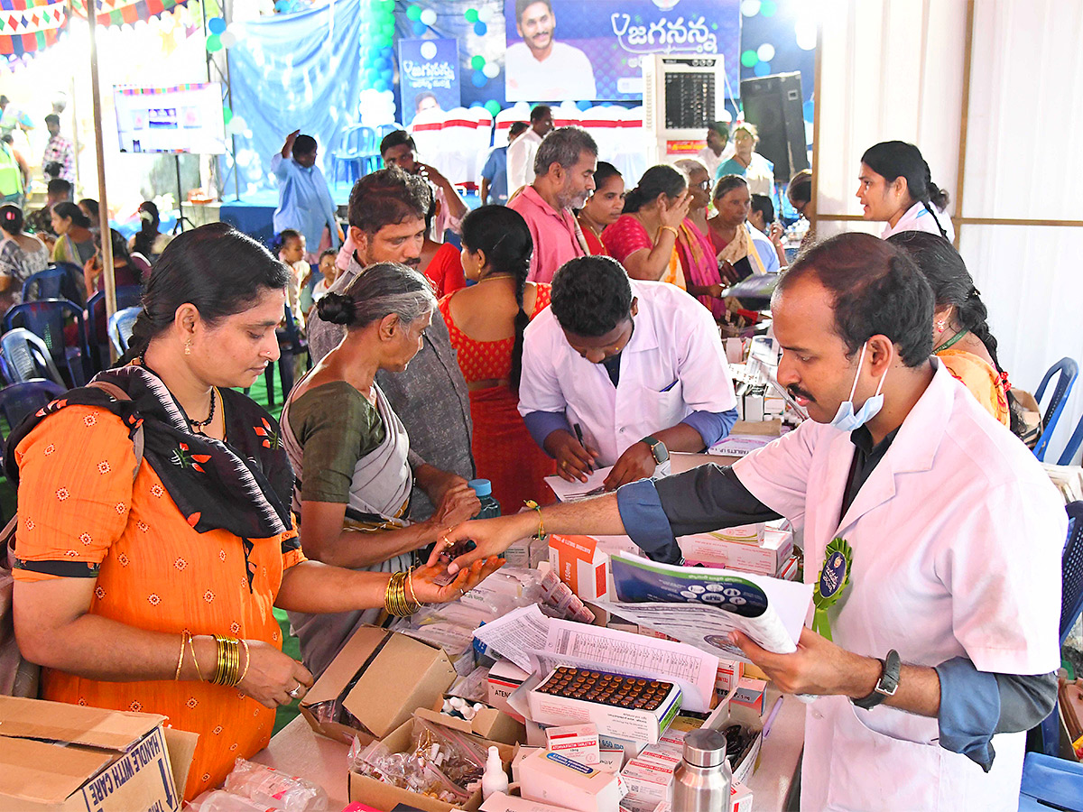 Jagananna_20Arogya_20Suraksha_20Photos-27.jpg 27