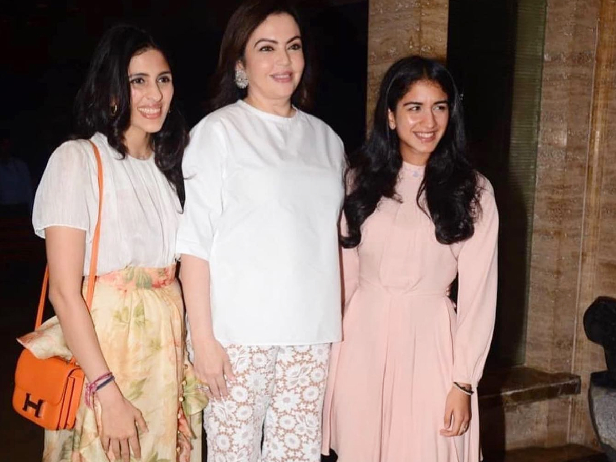 Radhika_Merchant_7.jpg 8