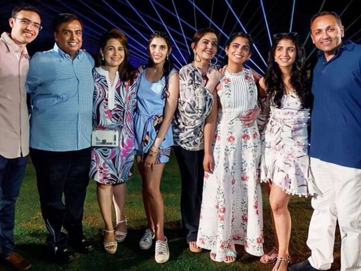 Radhika_Merchant_9.jpg 10