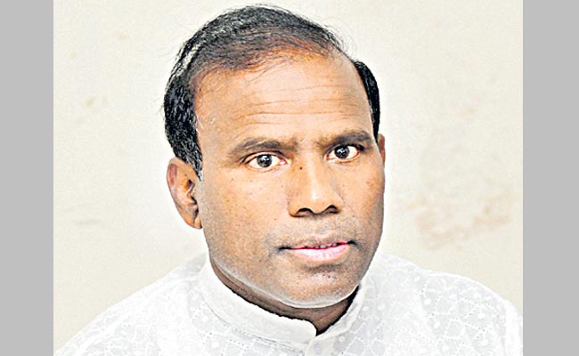 Praja-Shanti-Party-Presiden.jpg