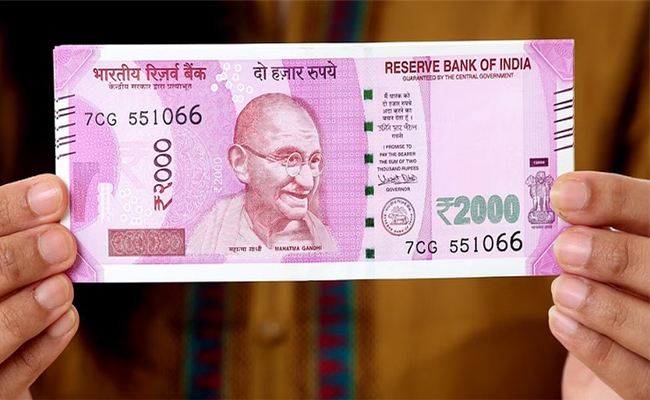 rs.2000notes.jpg