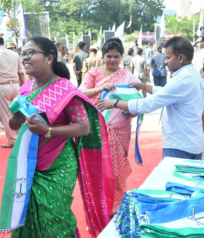 YSRCP_20Representatives_20Summit_20at_20Vijayawada-30.jpg 29