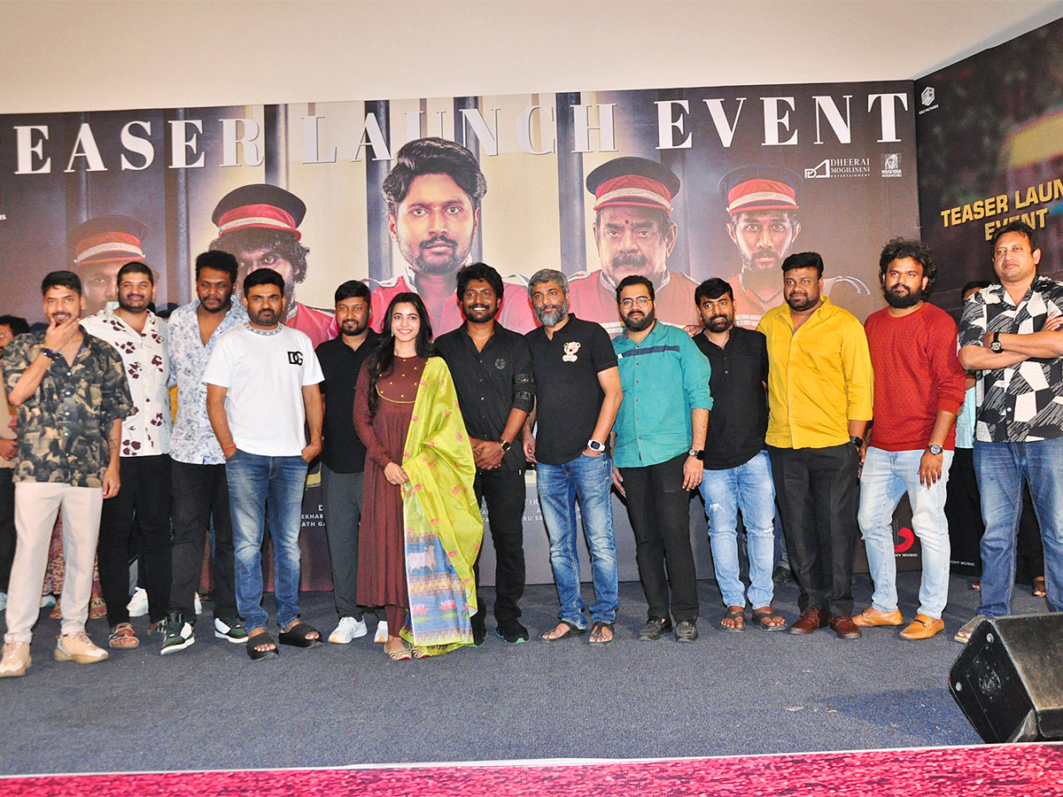 Ambajipeta_20Marriage_20Band_20Teaser_20Launch_20Event_20Photos-13.jpg 13
