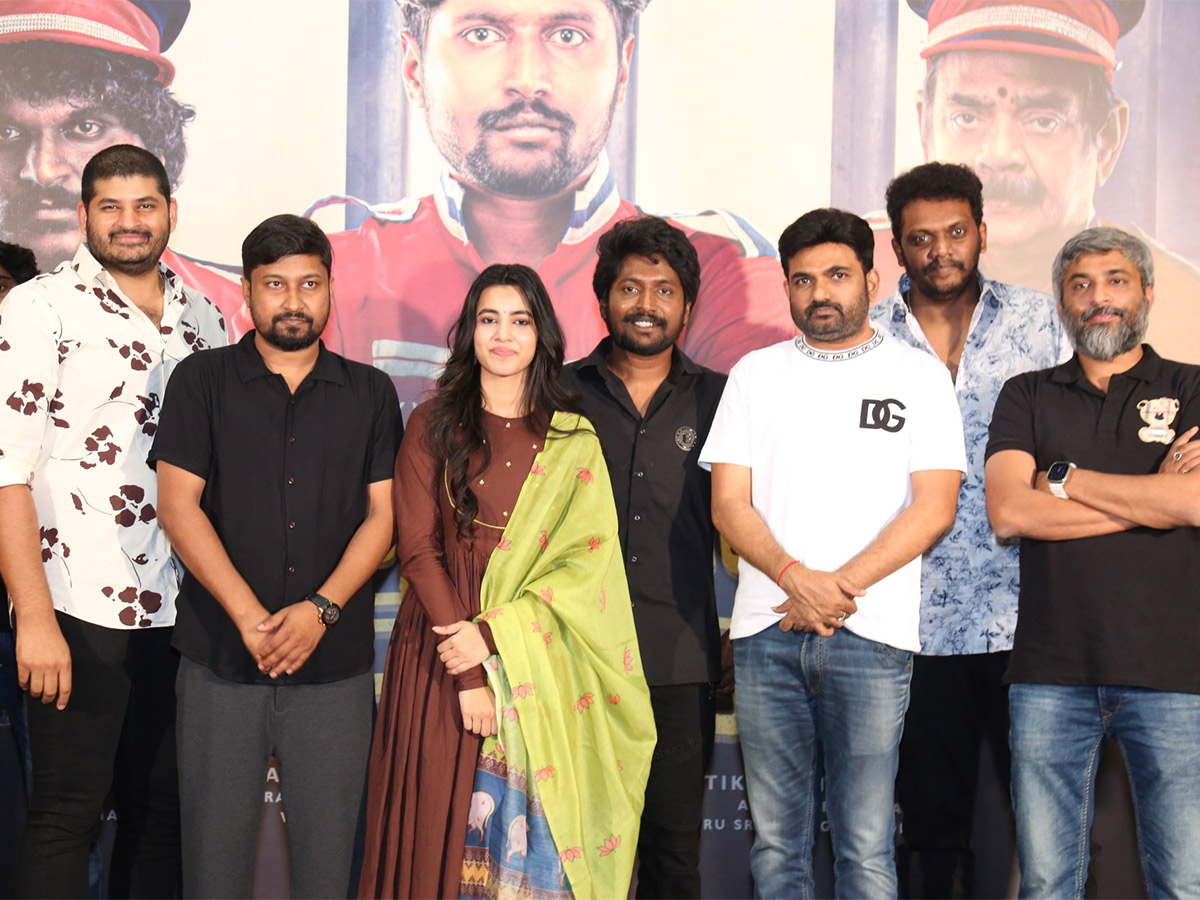 Ambajipeta_20Marriage_20Band_20Teaser_20Launch_20Event_20Photos-9.jpg 9