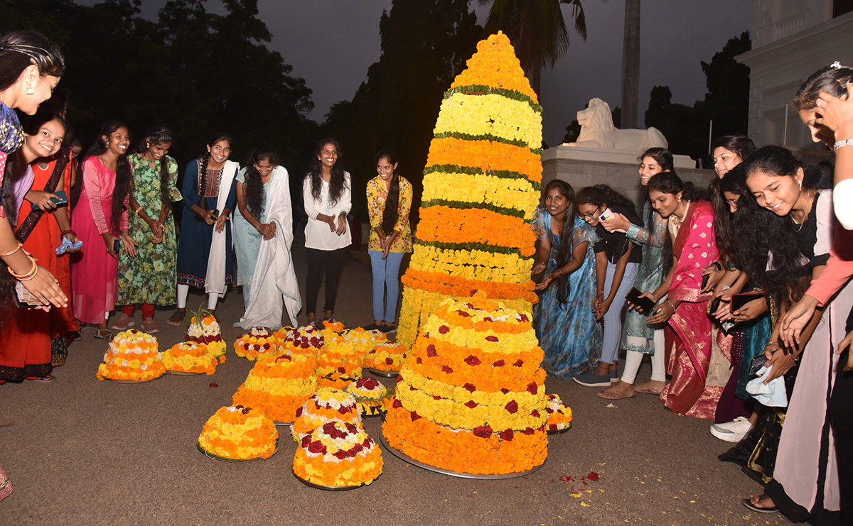 Bathukamma_20Celebrations_202023_20Photos-11.jpg 11