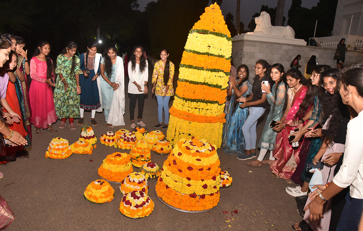 Bathukamma_20Celebrations_202023_20Photos-8.jpg 8
