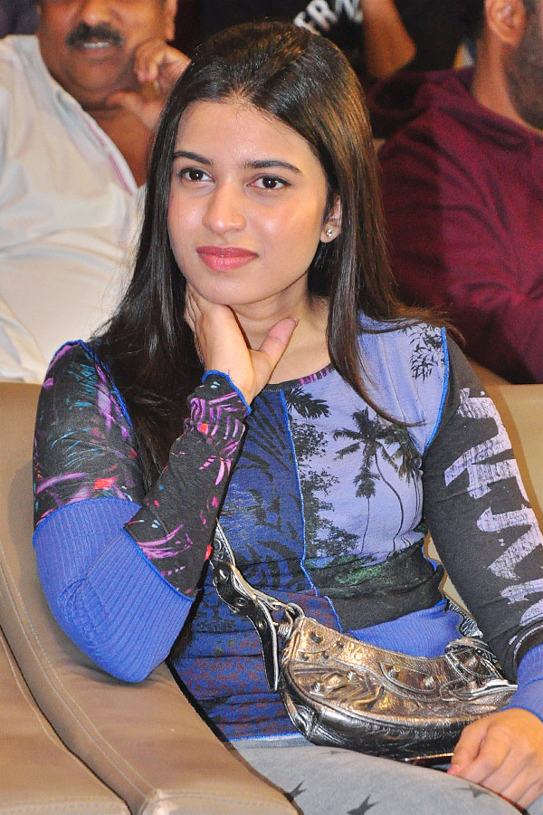 MAD_20Movie_20Team_20Success_20Celebrations_20photos_10.jpg 11