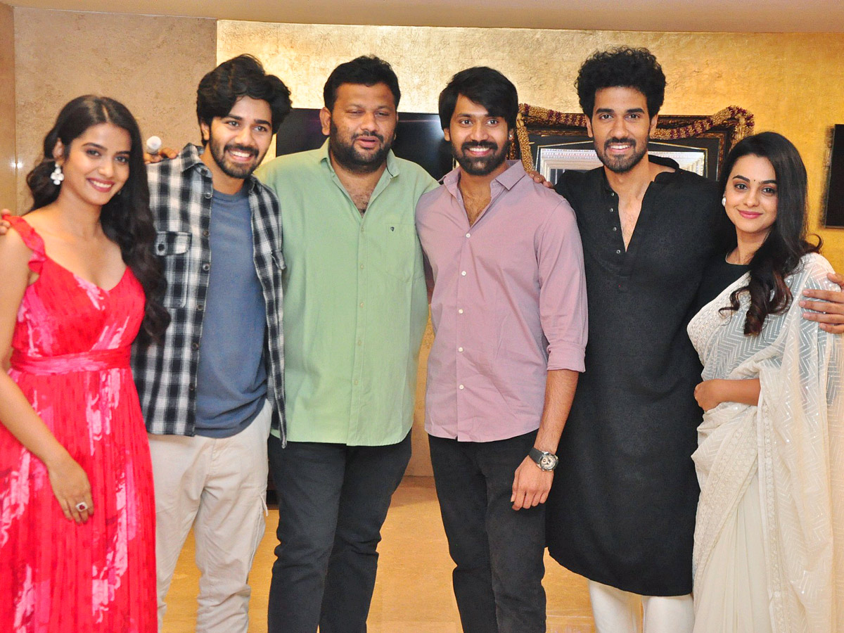 MAD_20Movie_20Team_20Success_20Celebrations_20photos_9.jpg 10