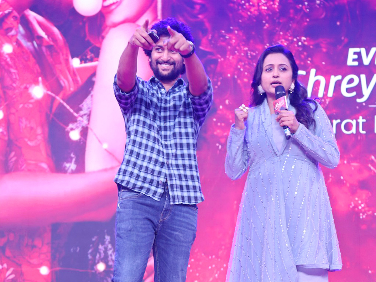 Bubble_20Gum_20Movie_20Teaser_20Launch-12.jpg 12