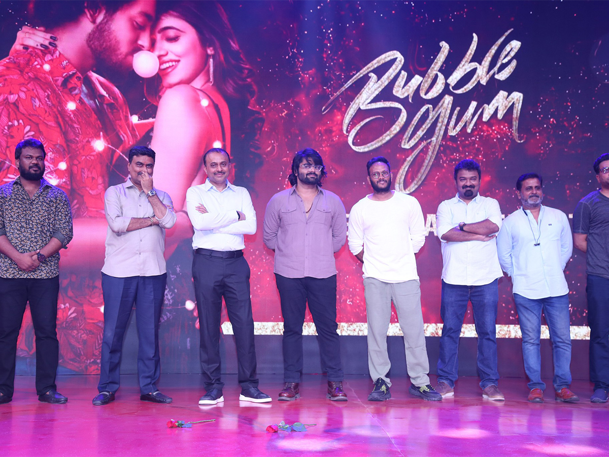 Bubble_20Gum_20Movie_20Teaser_20Launch-8.jpg 8