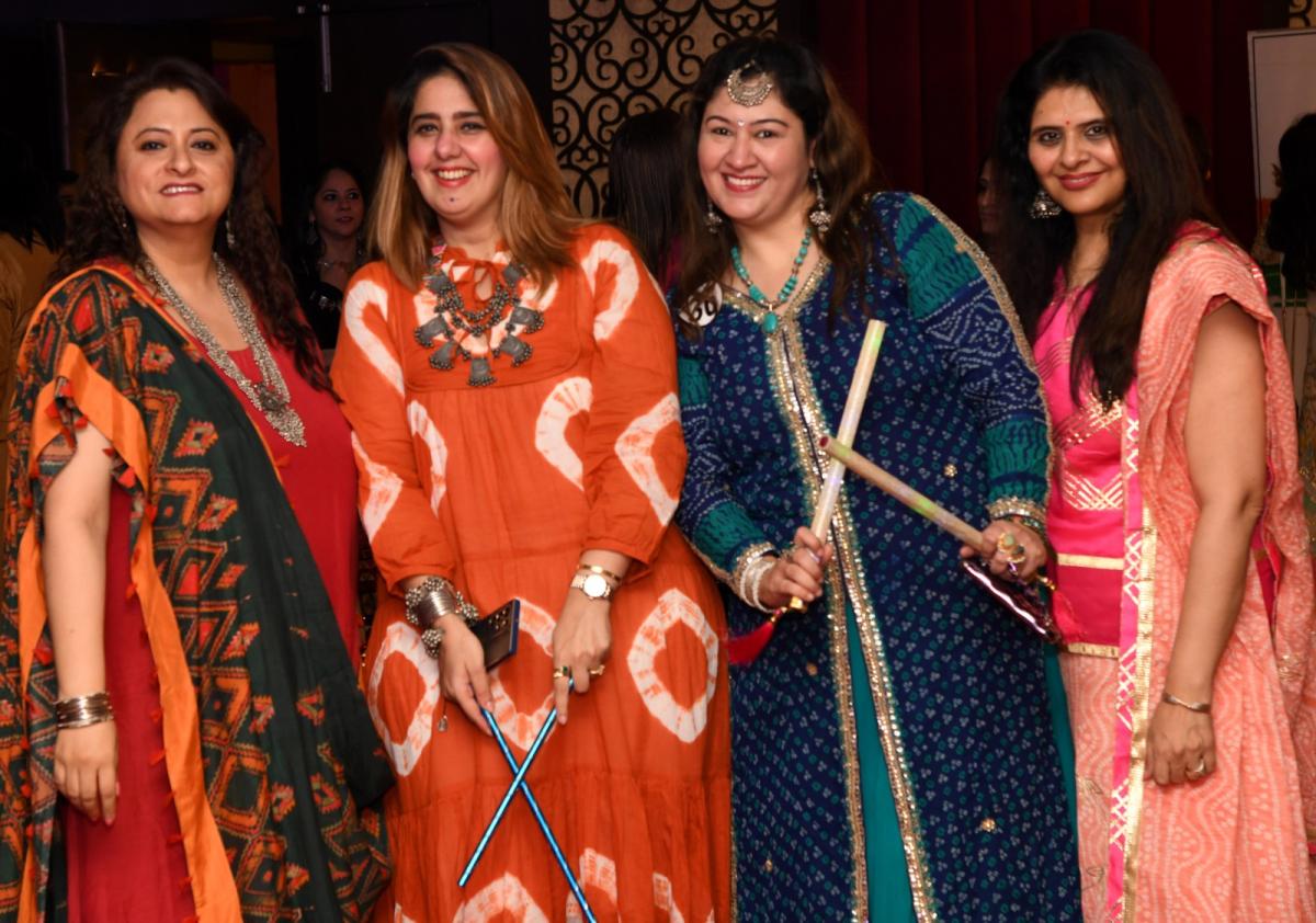 Dandiya-Dance-02.jpeg 2