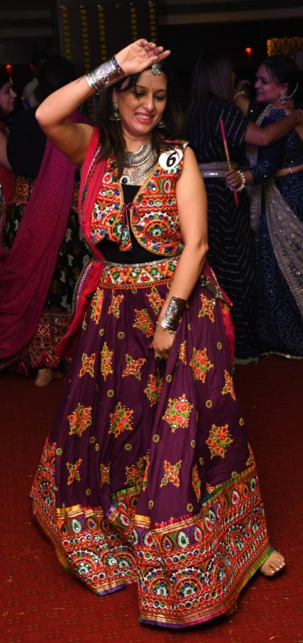 Dandiya-Dance-04.jpeg 4