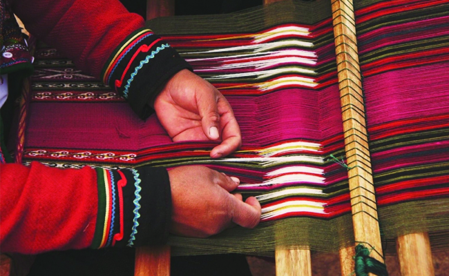 Handlooms.jpg