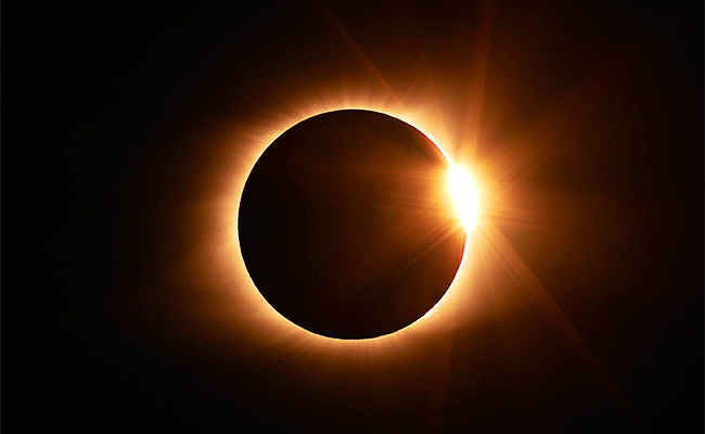Solar-eclipse.jpg