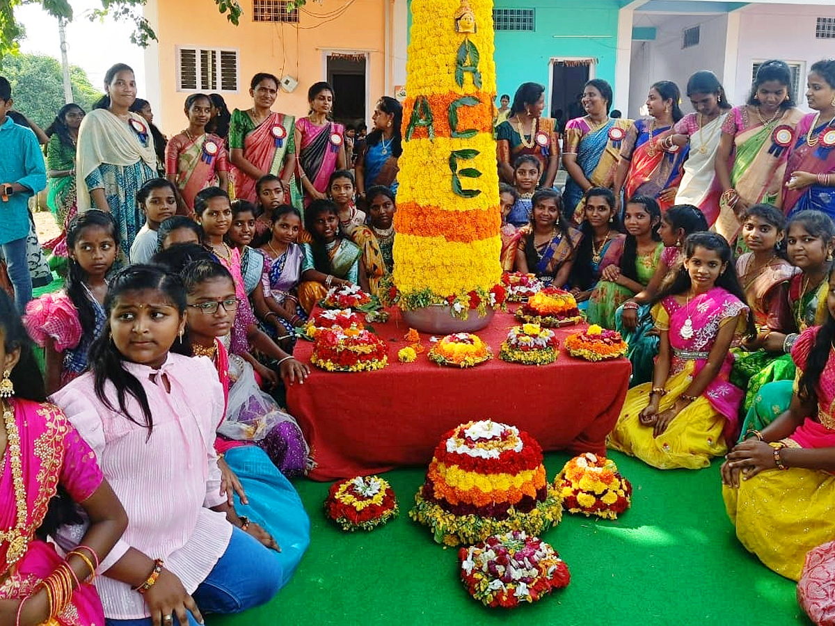 Bathukamma_20Celebrations_20IN_20Government_20Schools_20Photos_21.jpg 22
