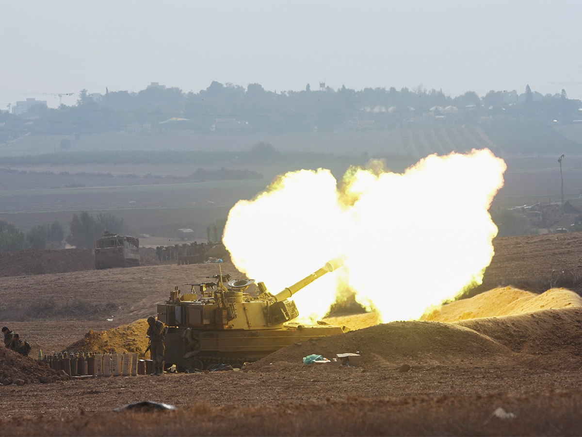 Israeli_20attacks_20on_20Gaza_20Photos-14.jpg 14