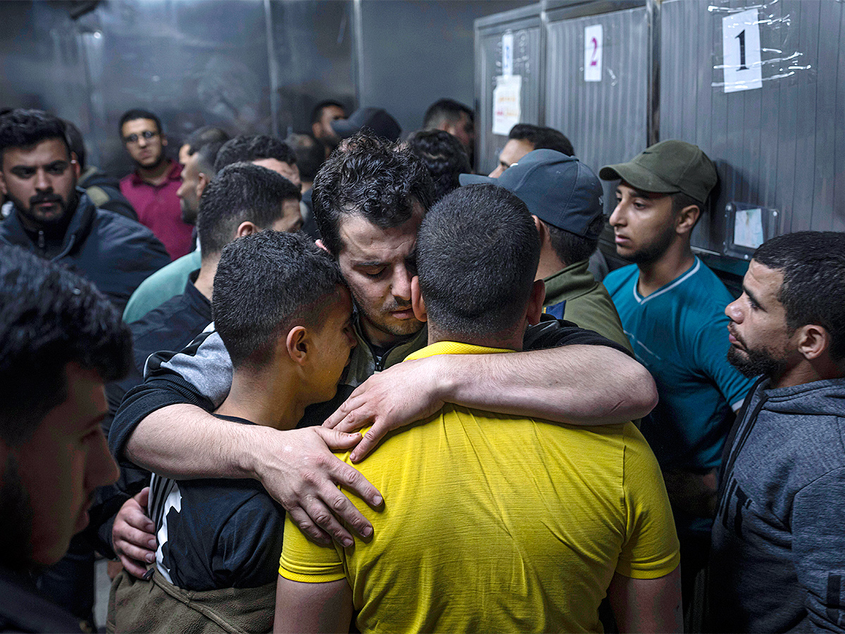 Israeli_20attacks_20on_20Gaza_20Photos-26.jpg 25