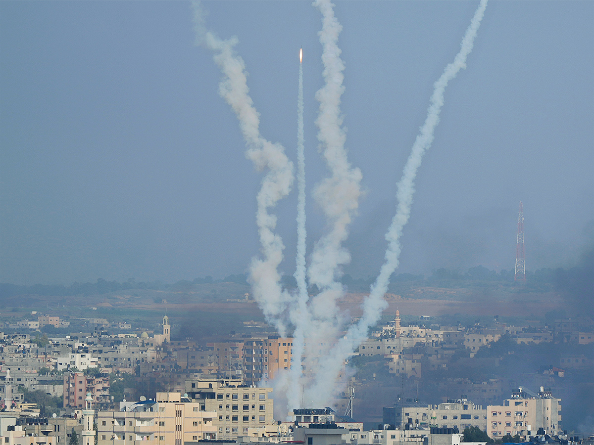 Israeli_20attacks_20on_20Gaza_20Photos-28.jpg 27