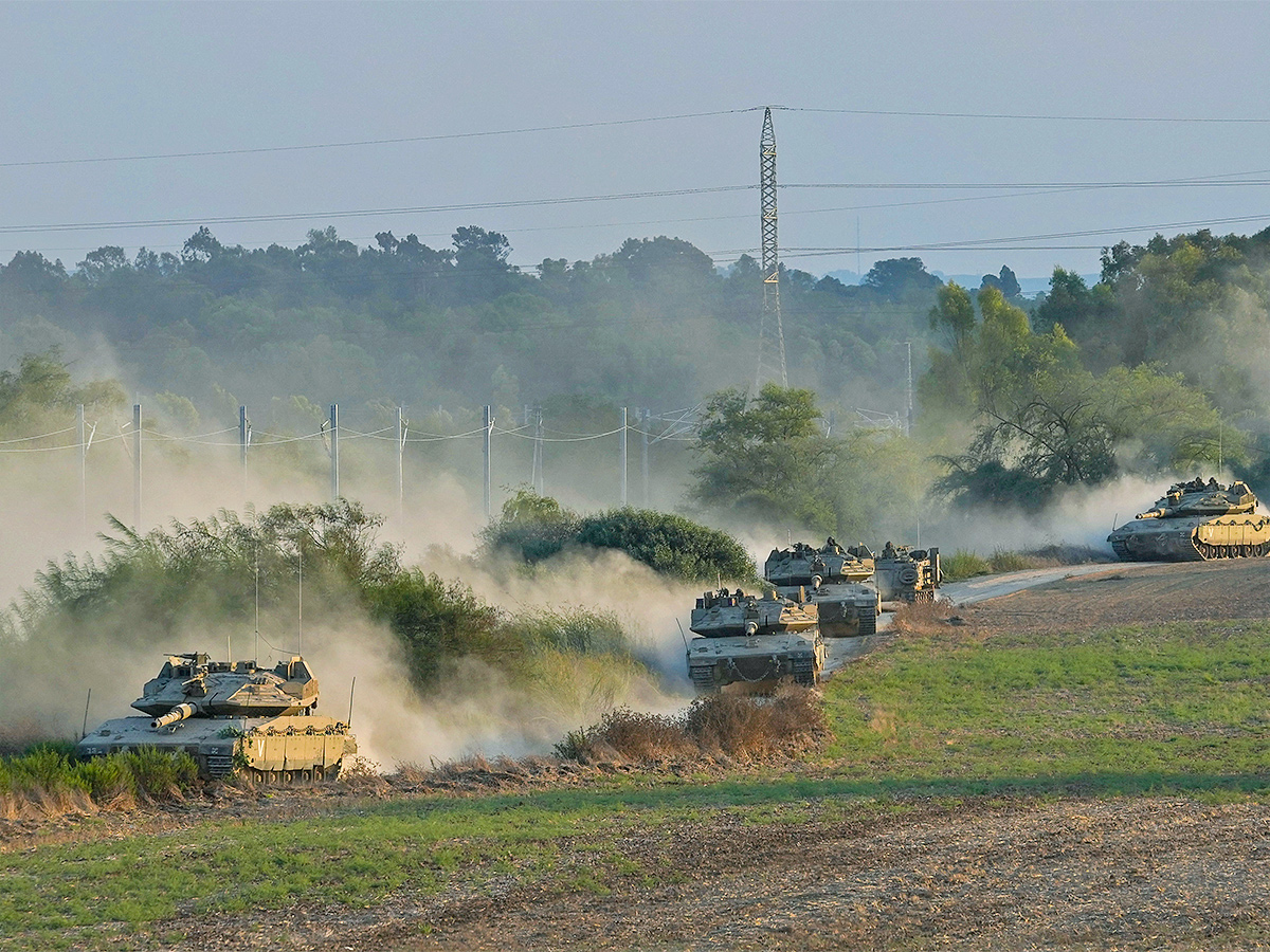 Israeli_20attacks_20on_20Gaza_20Photos-4.jpg 4