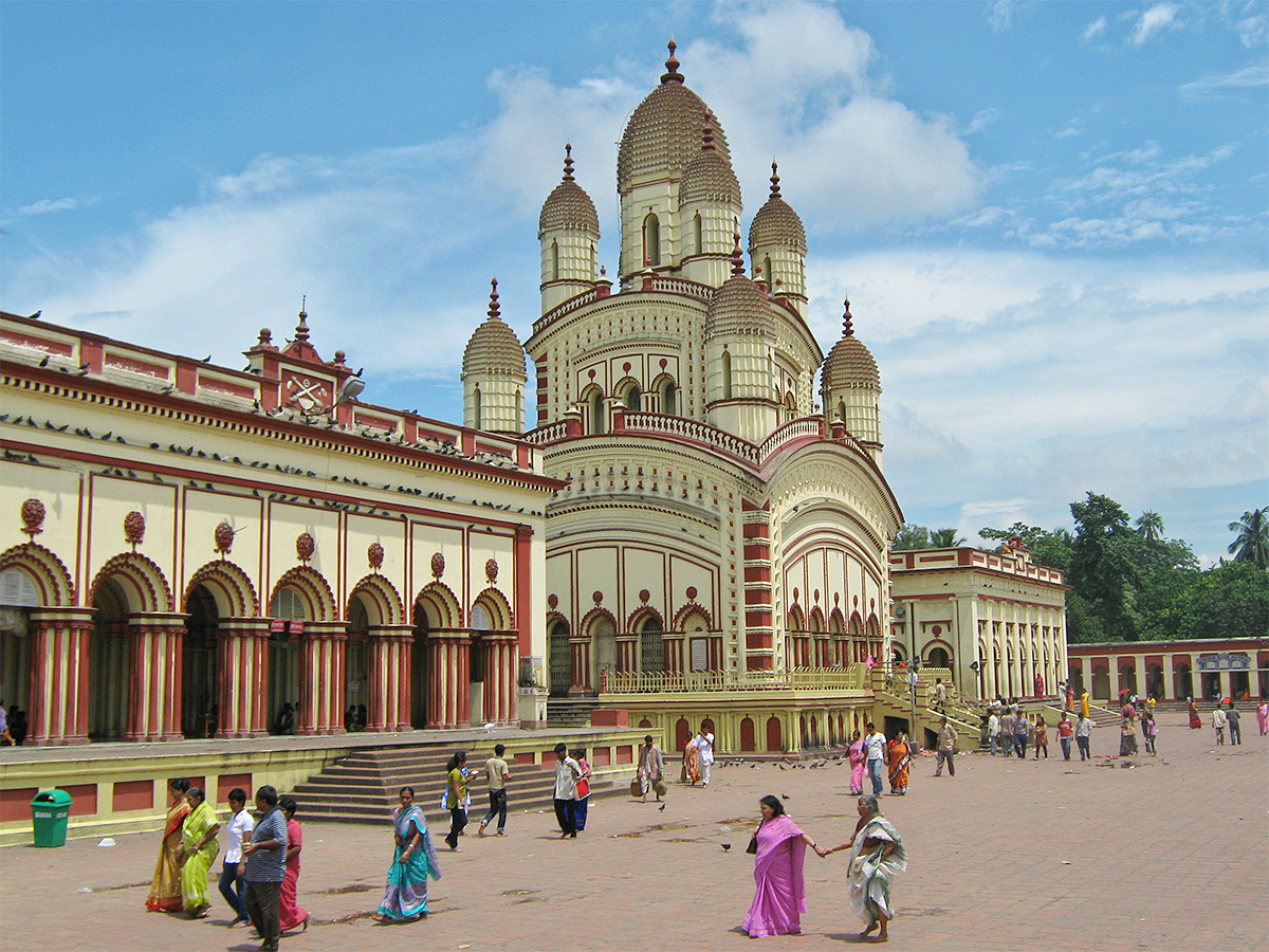 Visit_20Popular_20Durga_20Temples_20in_20India-6.jpg 7