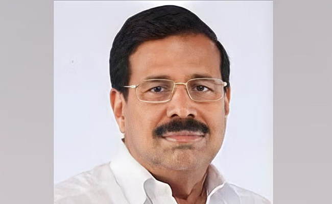 Film_20producer_20PV_20Gangadharan.jpg