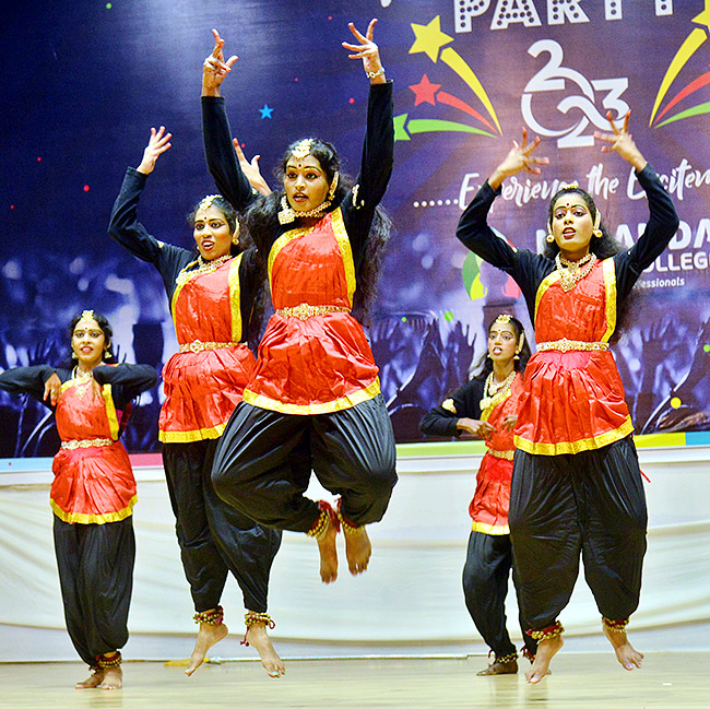 Freshers_20day_20in_20vijayawada_202023-12.jpg 11