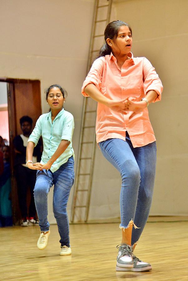 Freshers_20day_20in_20vijayawada_202023-15.jpg 14