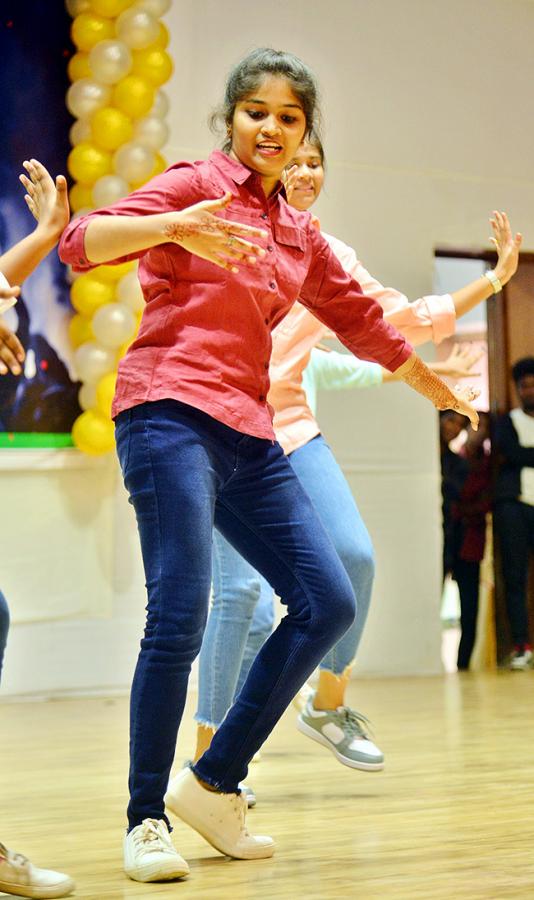 Freshers_20day_20in_20vijayawada_202023-16.jpg 15